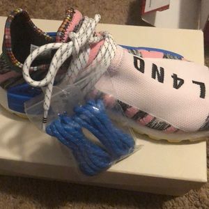 pharrell williams solarhu nmd size 9 brand new